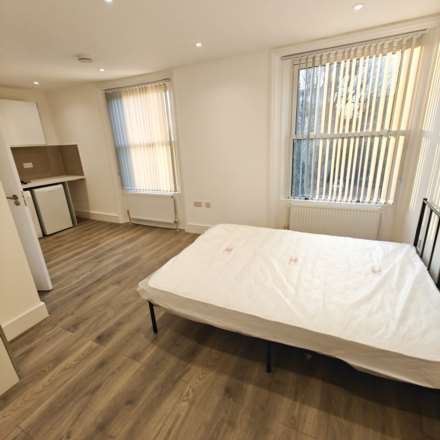 Windsor Road, Ealing, Image 2