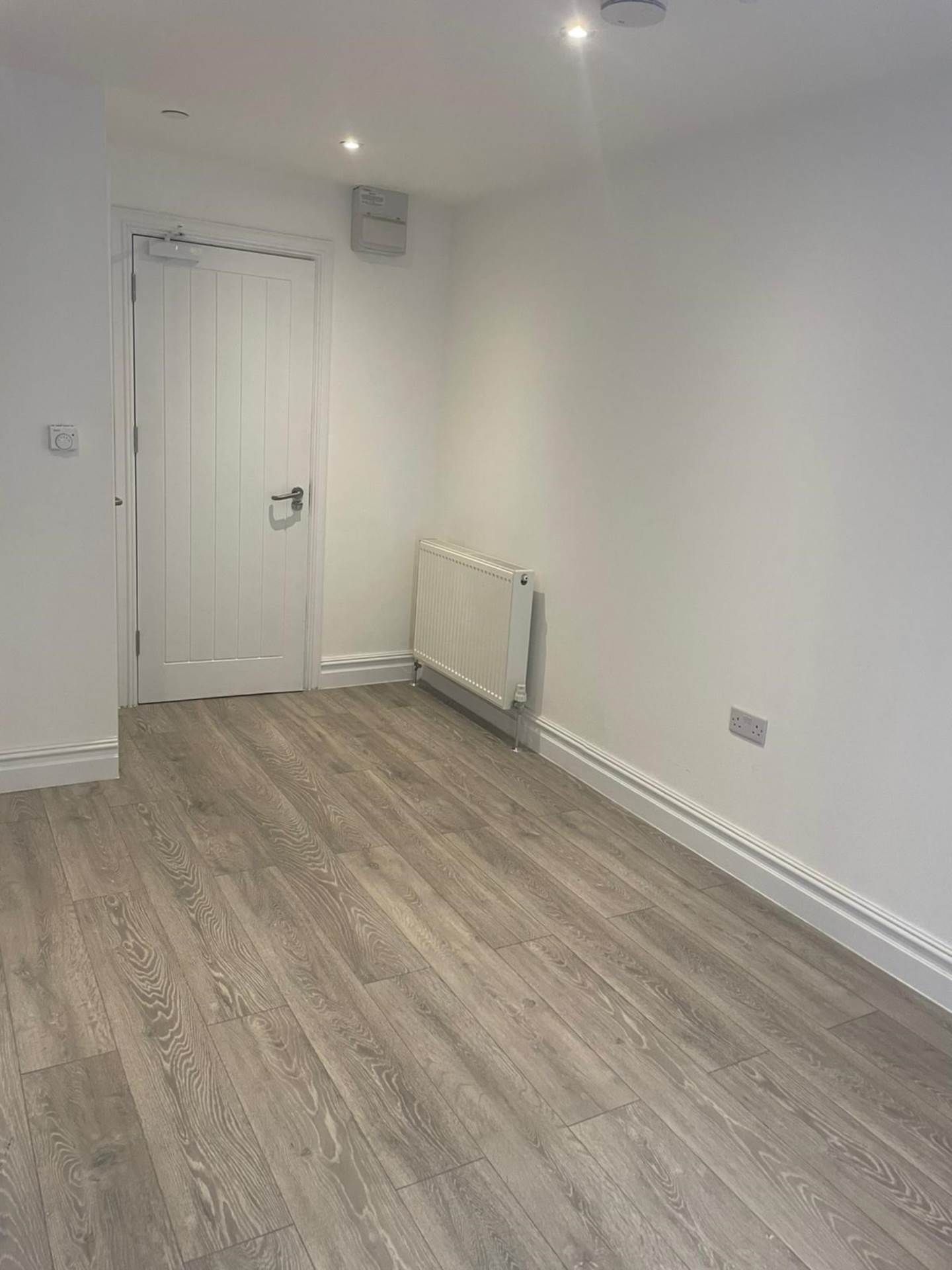 High Street, Acton, Image 10