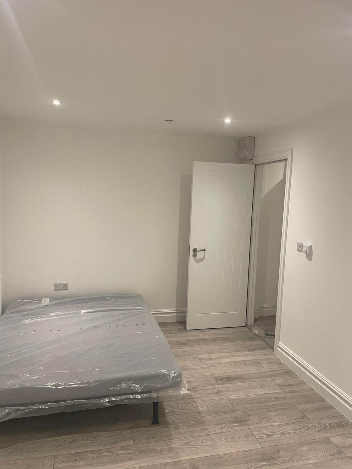 High Street, Acton, Image 4