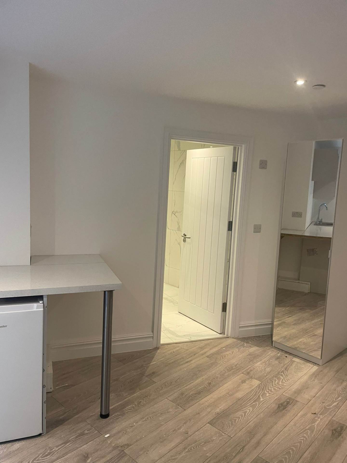 High Street, Acton, Image 4