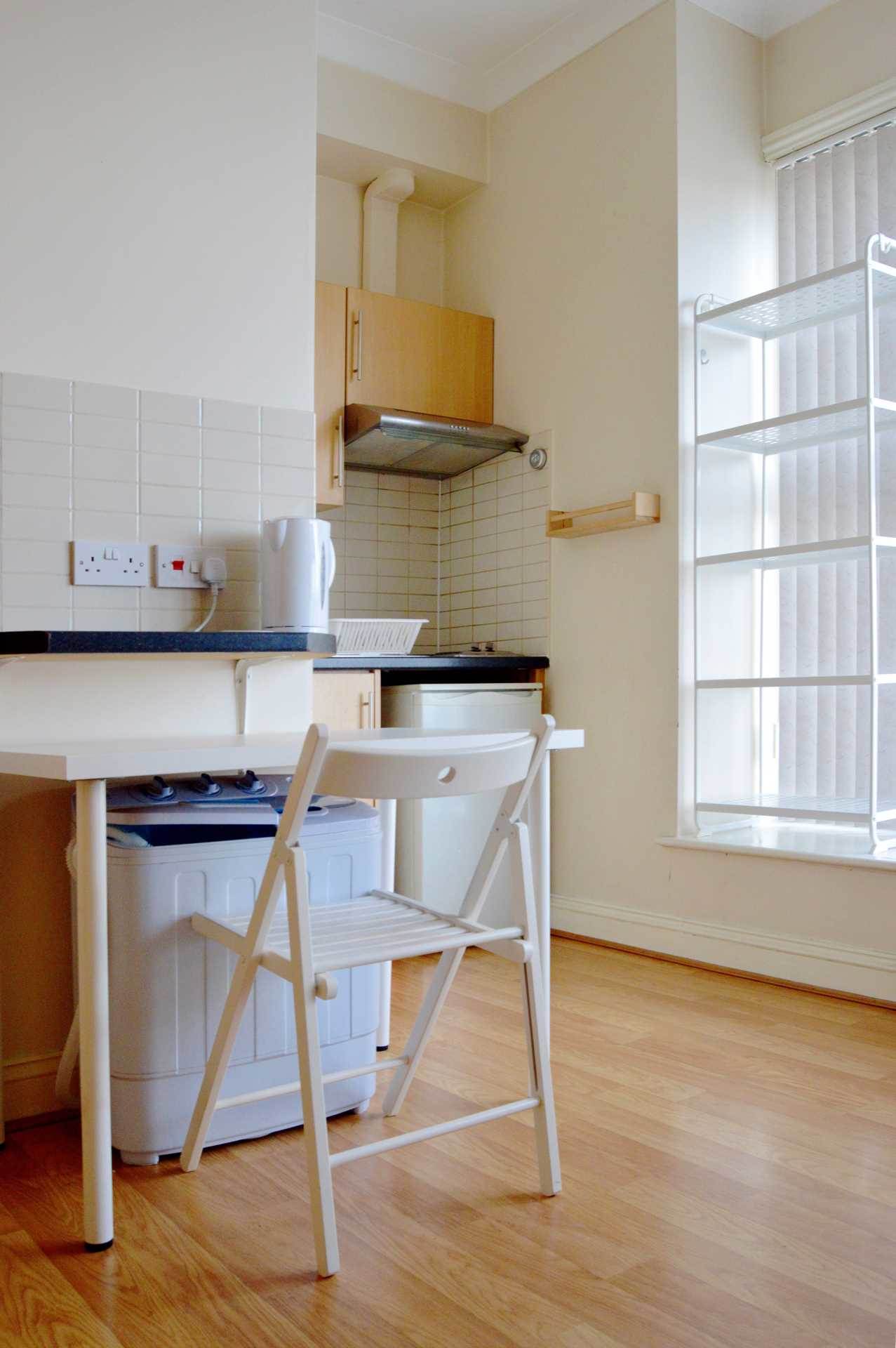 High Street, Acton, Image 4