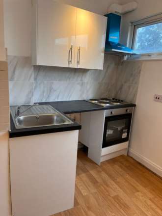 High Street, Acton, Image 2