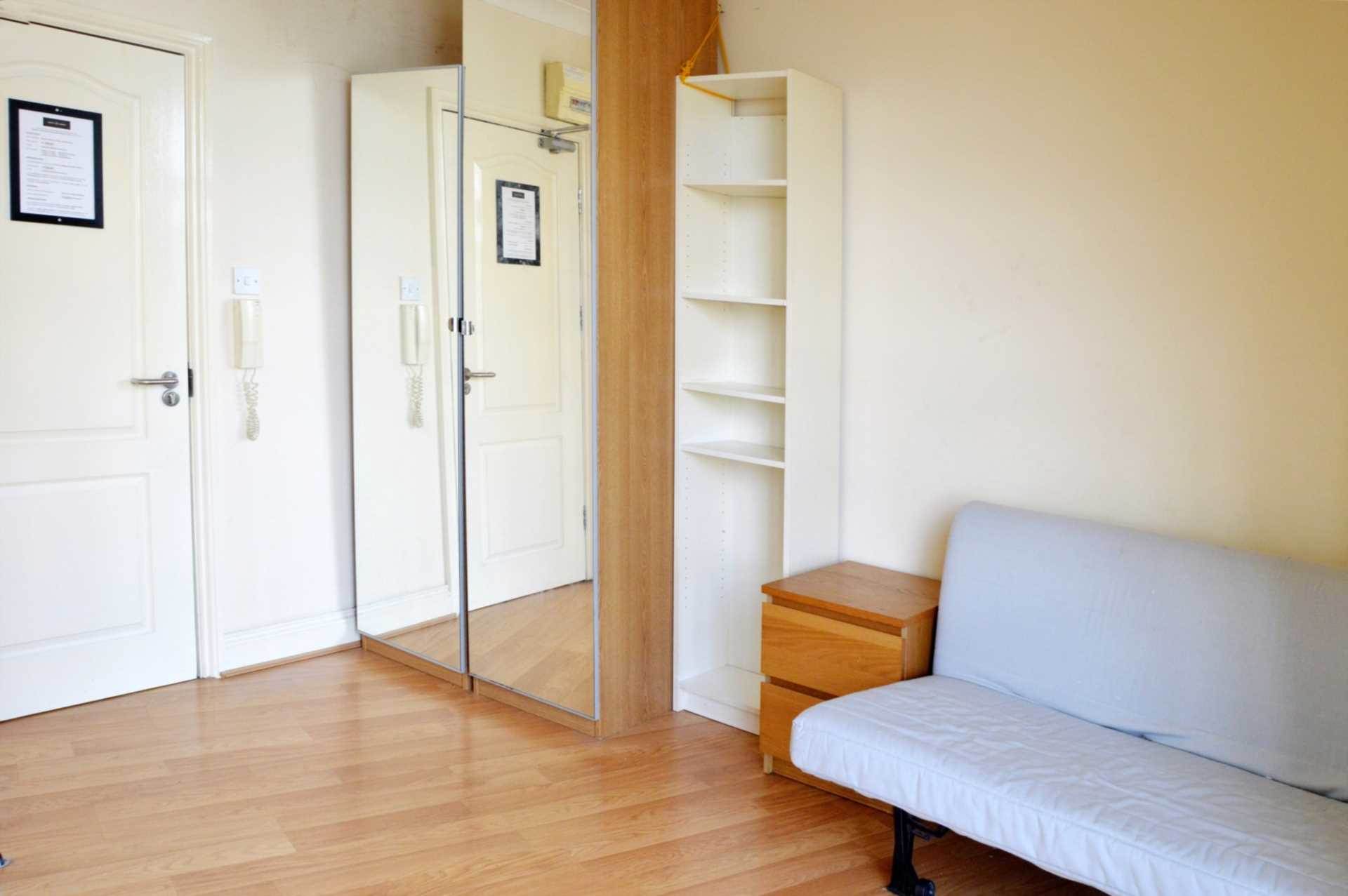 Crown Street, Acton, Image 5