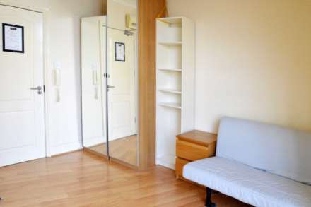 Crown Street, Acton, Image 5