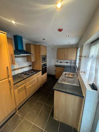 Clarendon Road, Elstree, Image 3