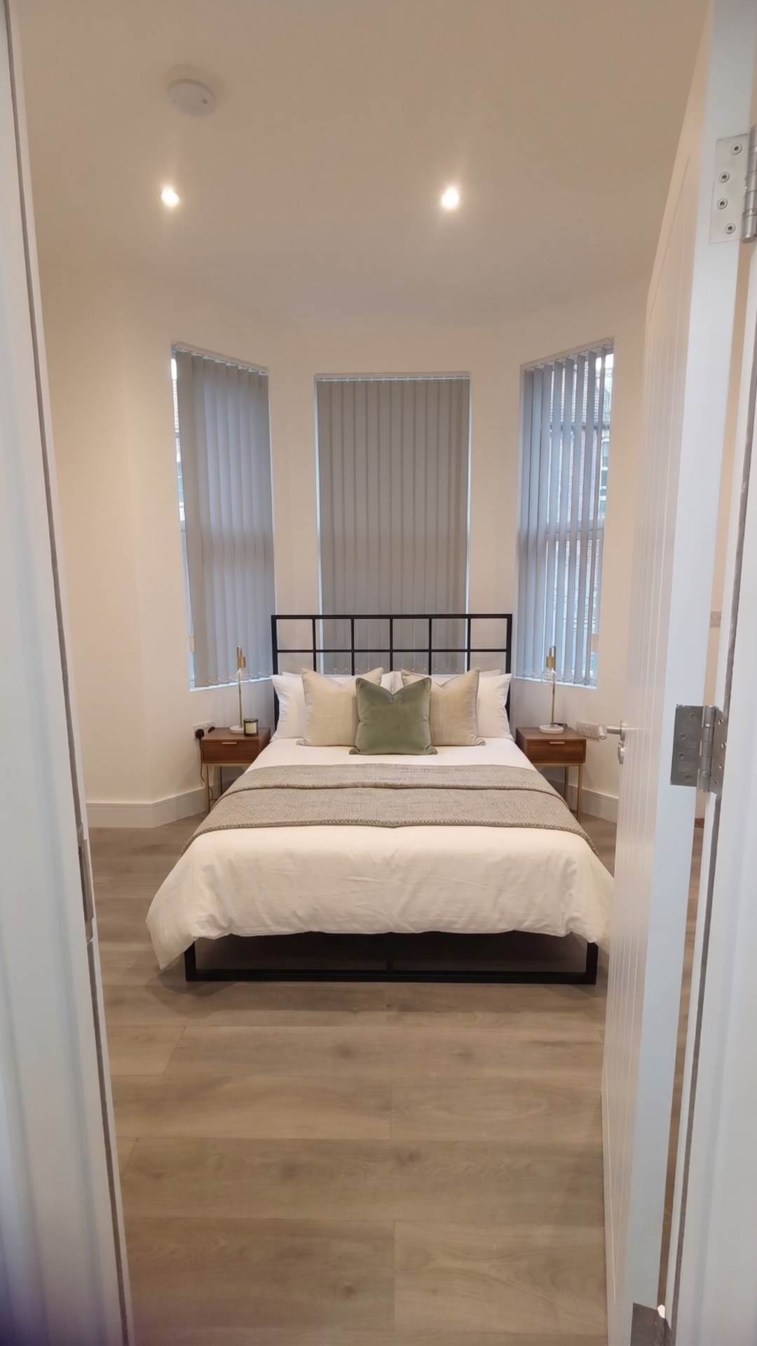 Meon Road, Acton, Image 1