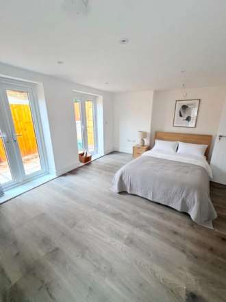 Leythe Road, Acton
