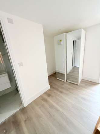 Leythe Road, Acton, Image 6