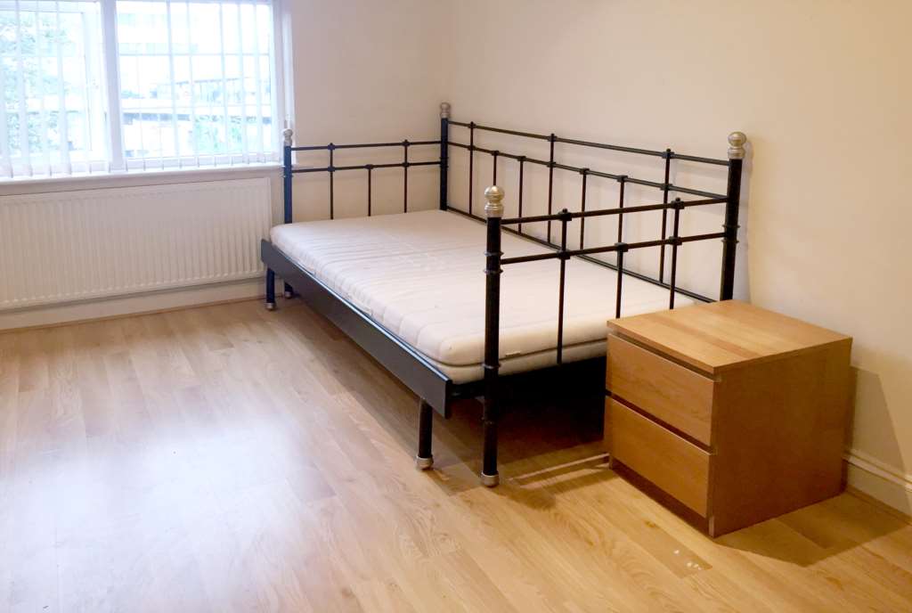 Abbey Road, Park Royal, Image 4