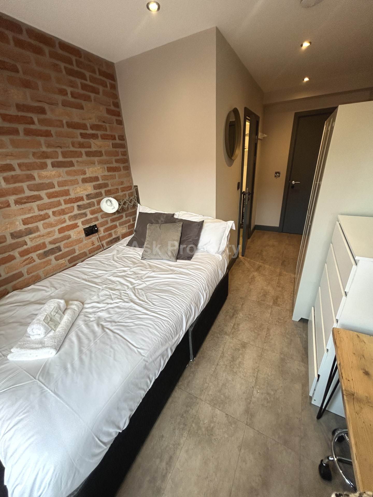 Lodge Lane, The Loft, Derby, Image 1