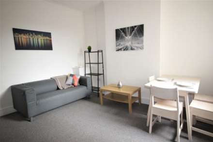 Westhill Drive, Mansfield, Image 3