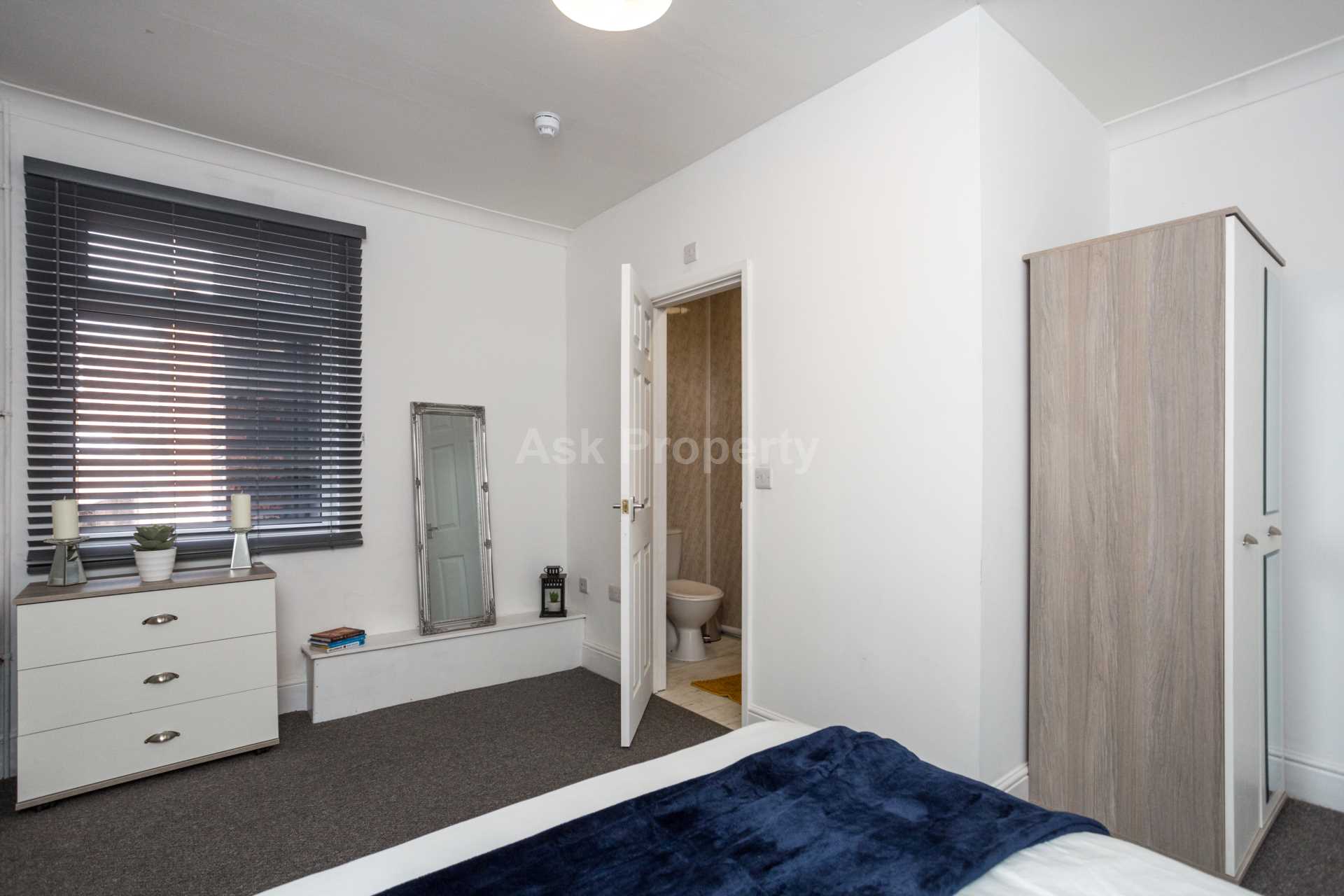 Russell Street, Sutton In Ashfield, Image 3