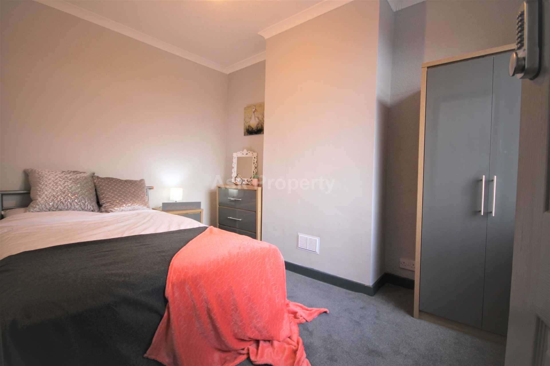 Titchfield Street, Mansfield, Image 1