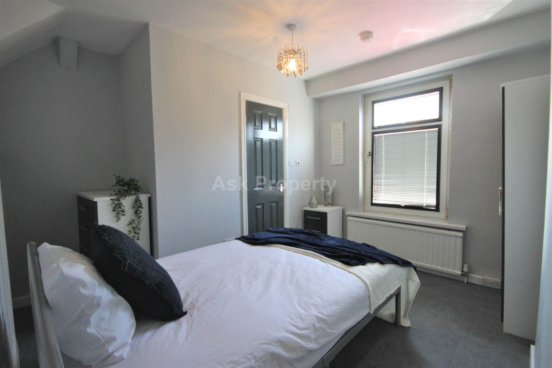 Titchfield Street, Mansfield, Image 2