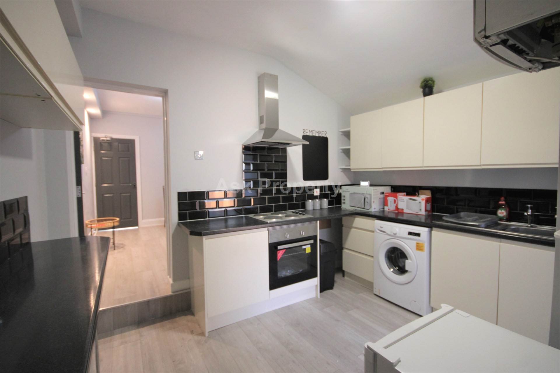 Titchfield Street, Mansfield, Image 4