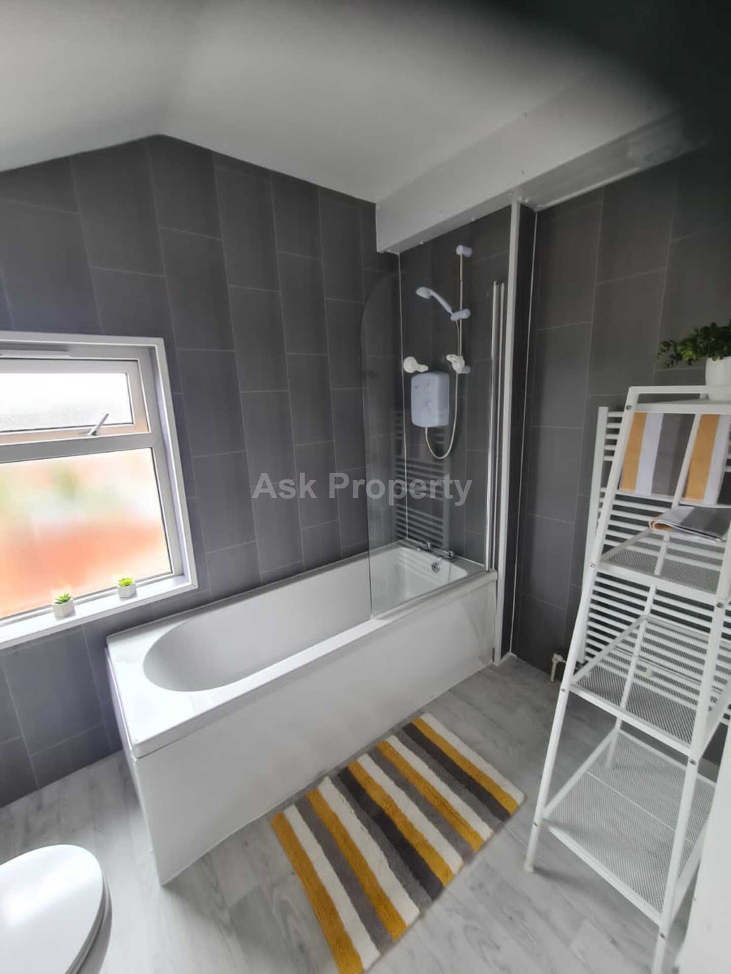 Westhill Drive, Mansfield, Image 4