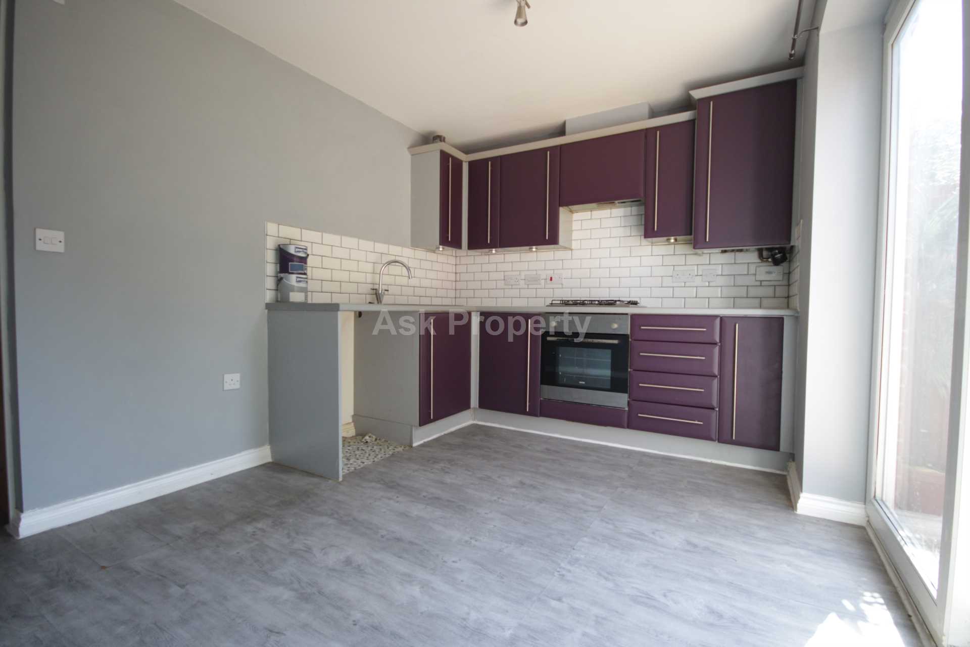 Albans Court, Forest Town, Image 5