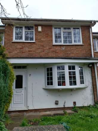 3 Bedroom Terrace, Saxon Green, Nottingham