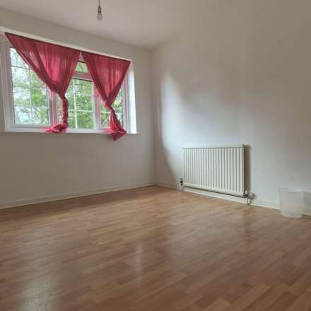 Saxon Green, Nottingham, Image 2