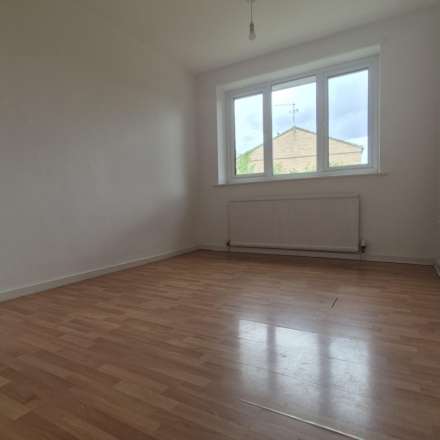 Saxon Green, Nottingham, Image 4
