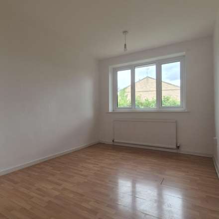 Saxon Green, Nottingham, Image 7