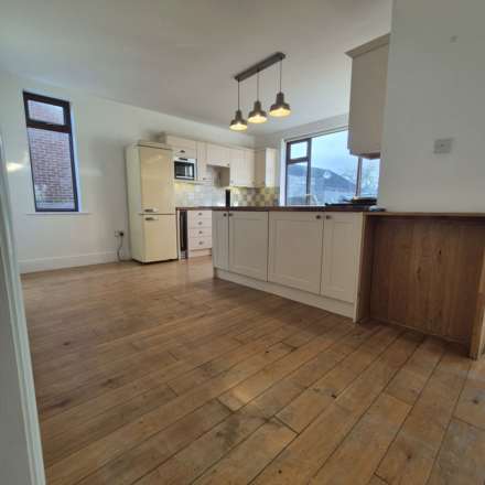 Dromod, Worksop, Image 11