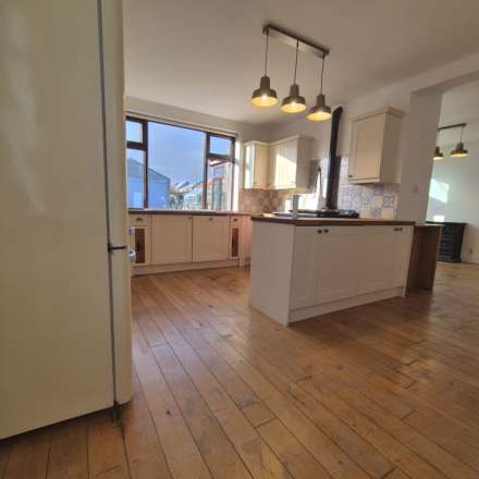 Dromod, Worksop, Image 12