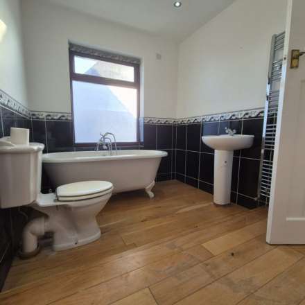 Dromod, Worksop, Image 28