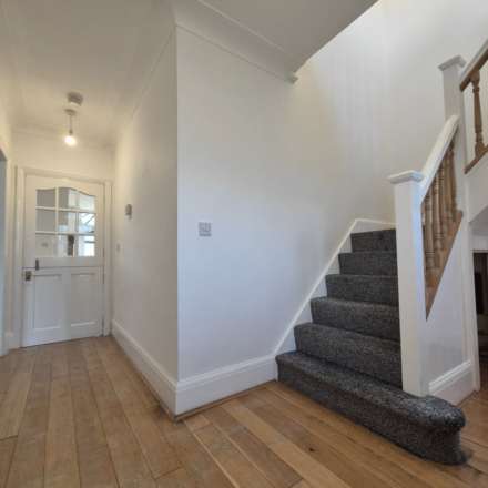 Dromod, Worksop, Image 5