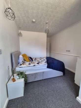 Property For Rent Wheatley Close, Forest Town, Mansfield