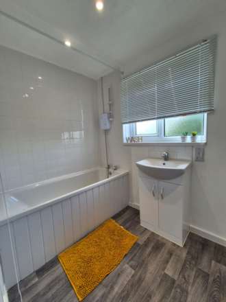 Wheatley Close, Forest Town, Image 3