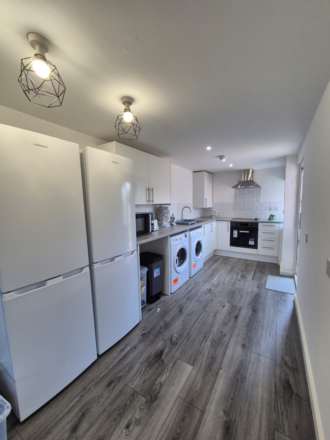 Wheatley Close, Forest Town, Image 4