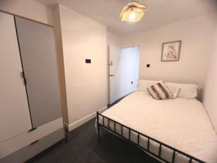 The Acres, Pilsley, Image 4