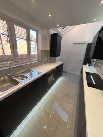 Prospect Drive, Shirebrook, Image 5