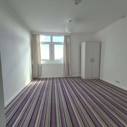 Stockwell Court, Mansfield, Image 4