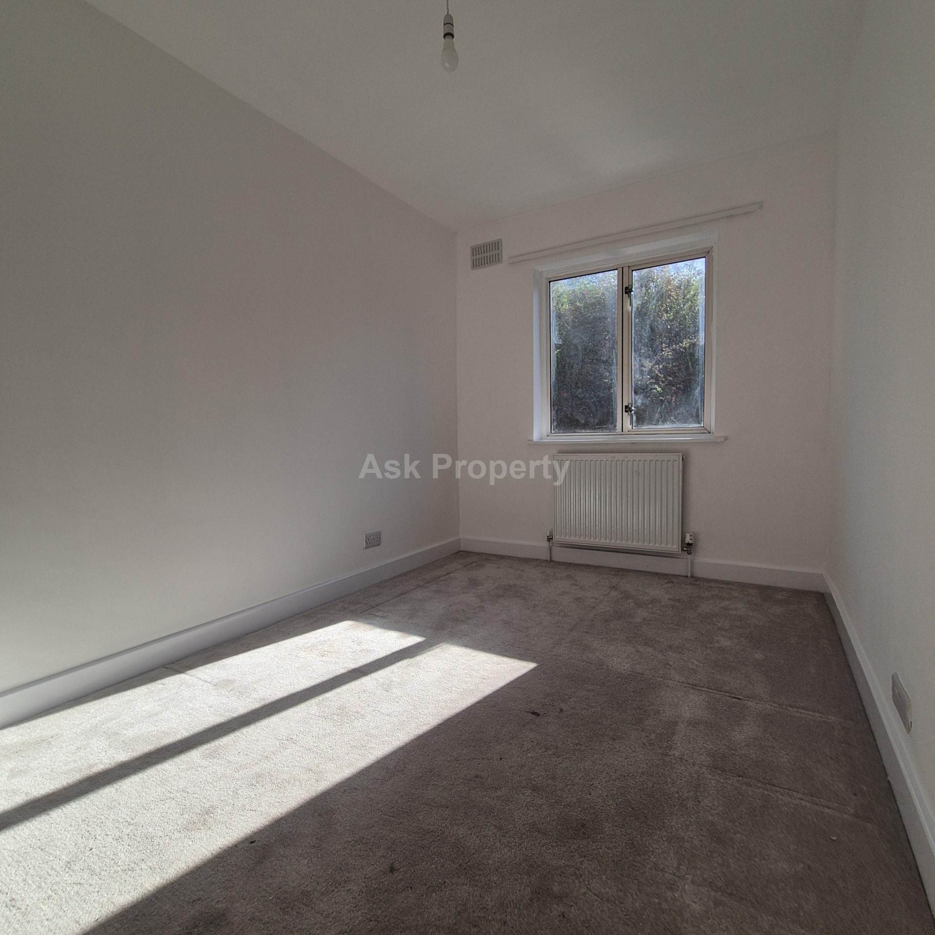 Calverton Road, Arnold, Image 7