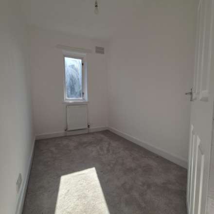 Calverton Road, Arnold, Image 8