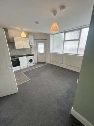 Rosemary Street, Mansfield, Image 4