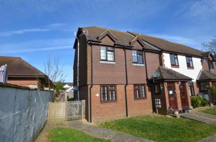 2 Bedroom Flat, Mulberry Court, Selsey