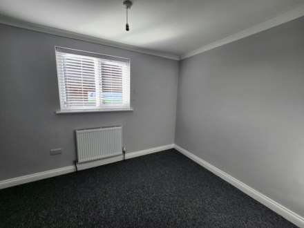 High Street, Selsey, Image 3