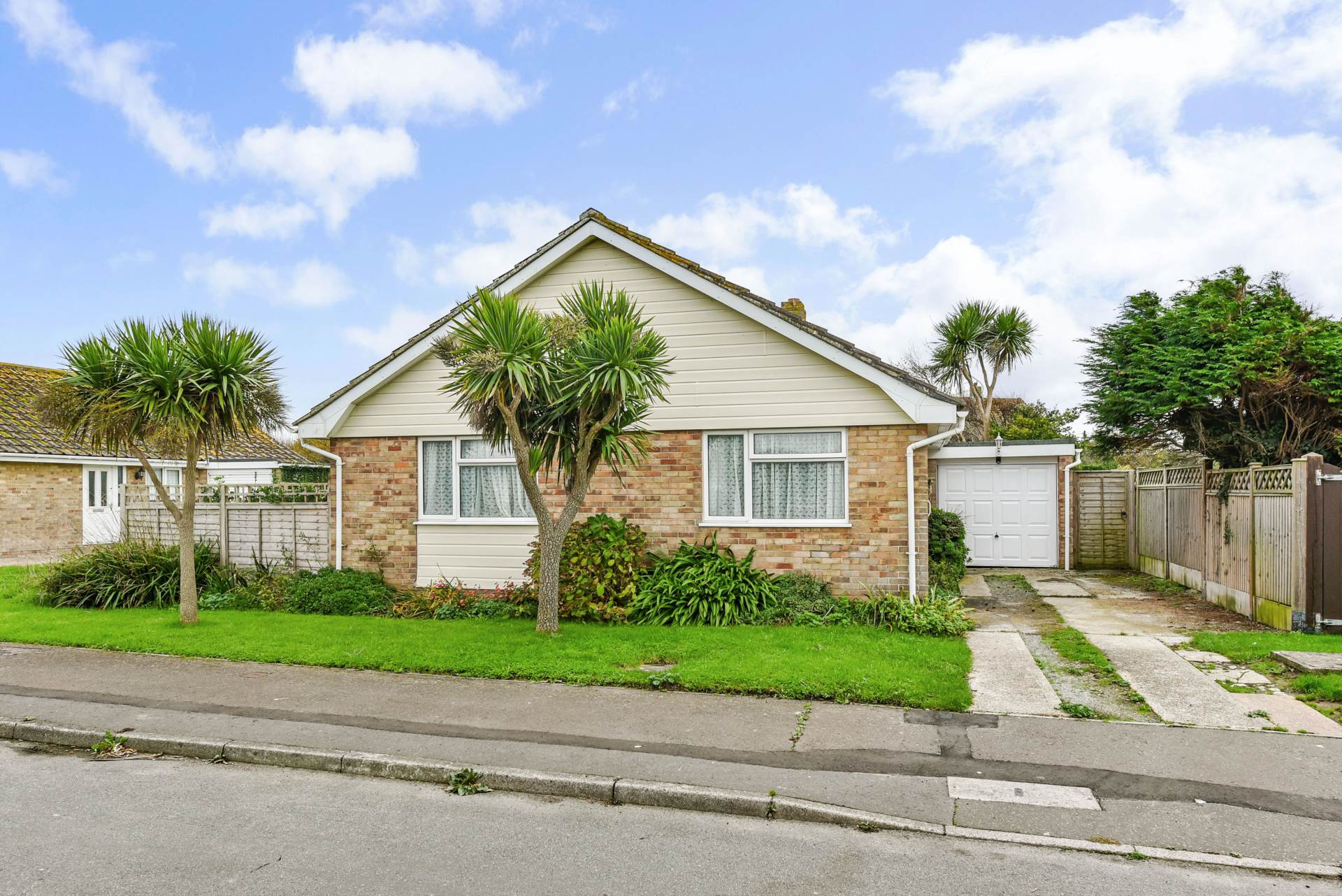 Sandringham Close, Bracklesham Bay, PO20, Image 20