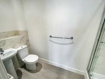 Old Common Close, Birdham, Image 7