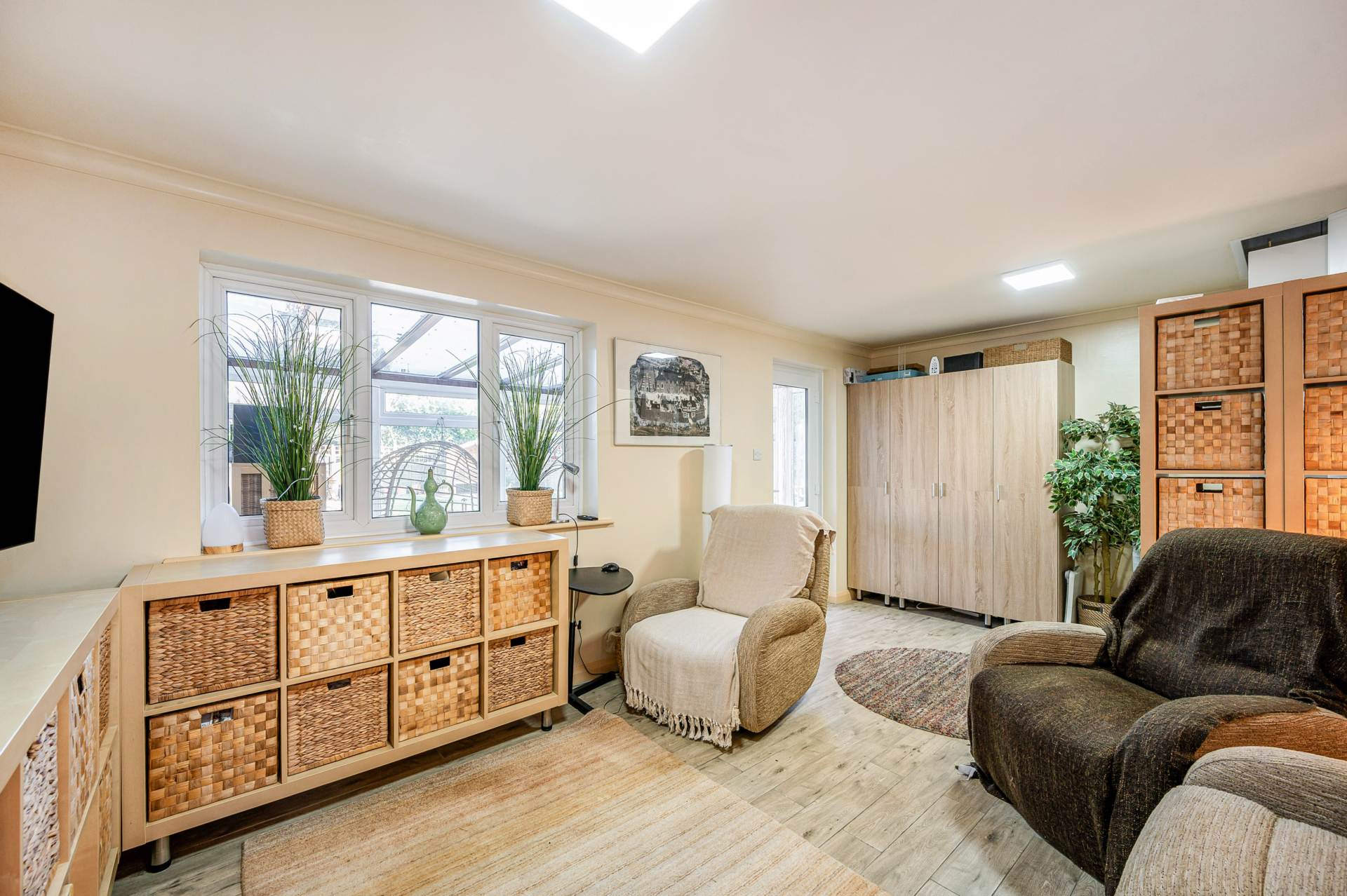 Florence Close, Birdham, West Sussex, PO20, Image 2