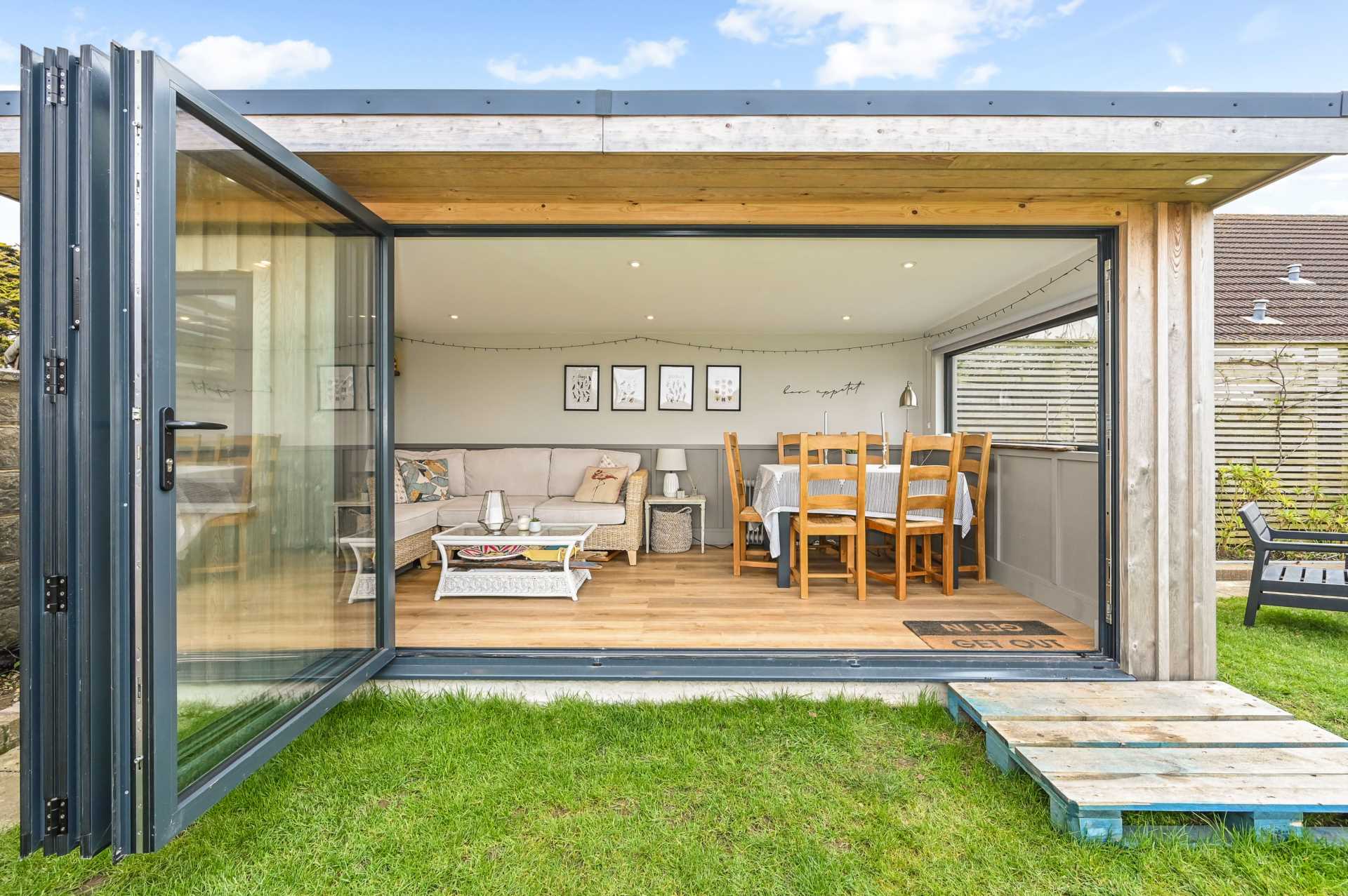 West Bracklesham Drive, Bracklesham Bay, West Sussex, PO20, Image 18