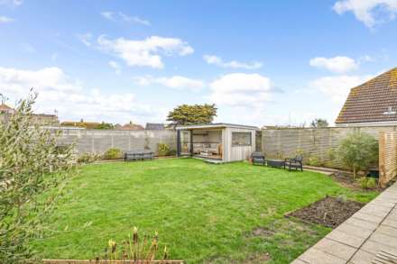 West Bracklesham Drive, Bracklesham Bay, West Sussex, PO20, Image 22