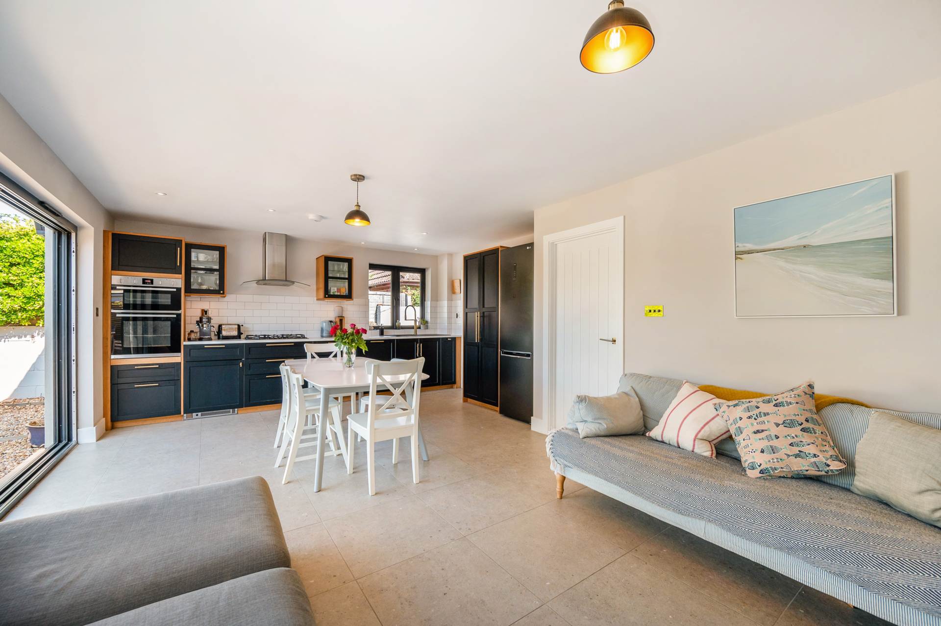 Beech Avenue, Bracklesham Bay, West Sussex, Image 7