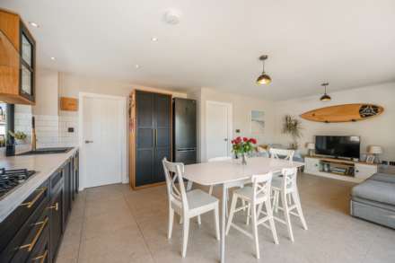 Beech Avenue, Bracklesham Bay, West Sussex, Image 4