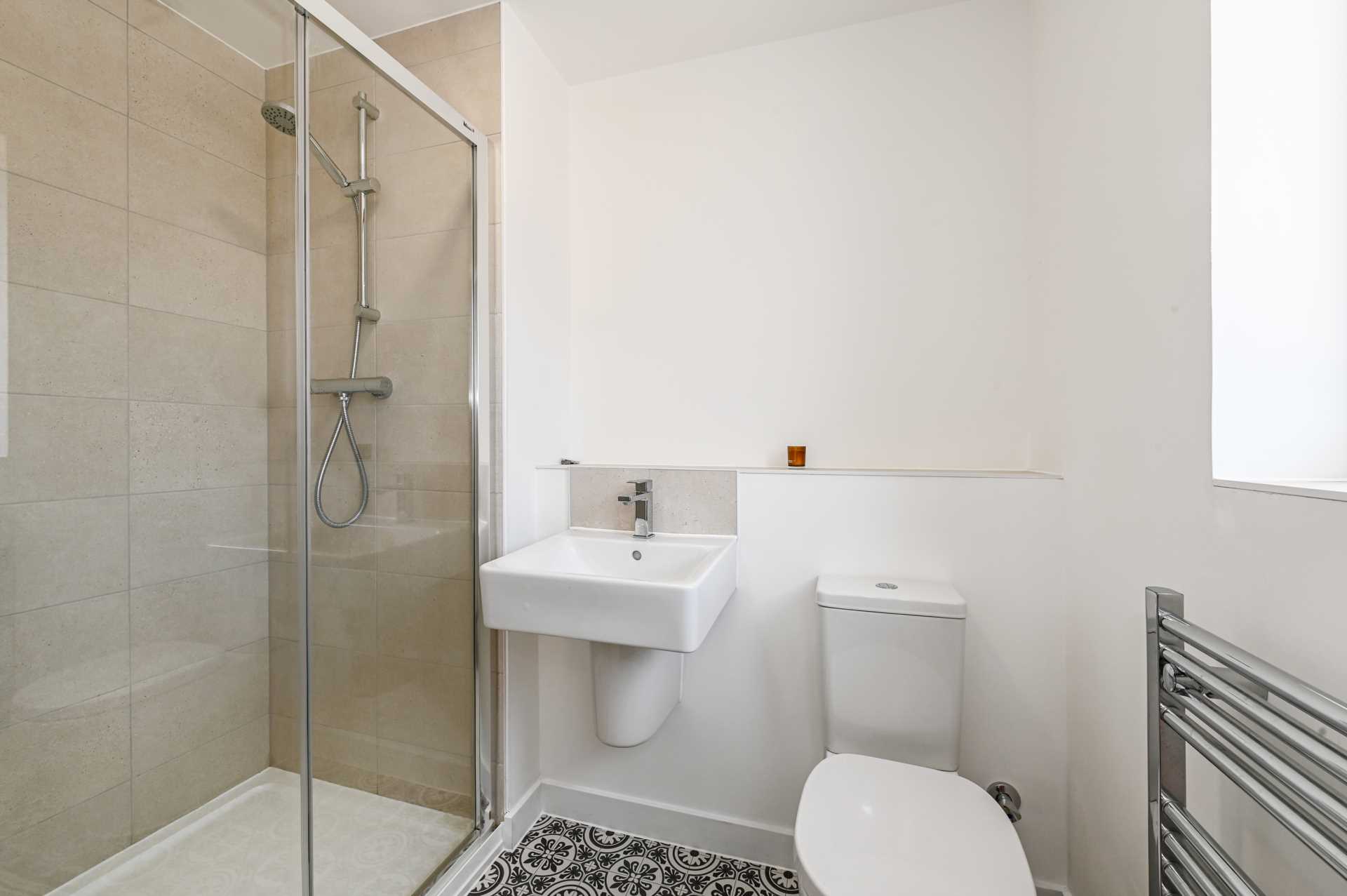 Charlie Drive, Bracklesham Grove, Bracklesham Bay, West Sussex, Image 10