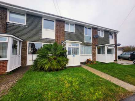 3 Bedroom Terrace, Ruskin Close, Chichester