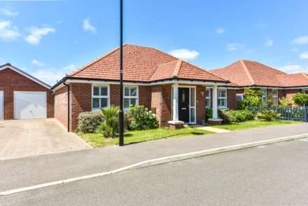 3 Bedroom Detached Bungalow, Hornbeam Walk, Bracklesham Bay, West Sussex, PO20
